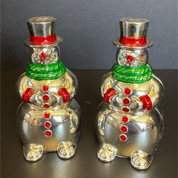 International Silver Co Holiday Cheer Red & Green Snowmen Salt & Pepper Shakers - Picture 1 of 12